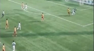 Rijetko viđeno namještanje utakmice: Smijao se cijeli stadion