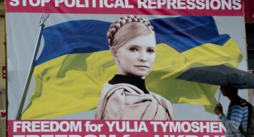 Timošenko poziva Ukrajince da ustanu protiv odustanka od EU-a