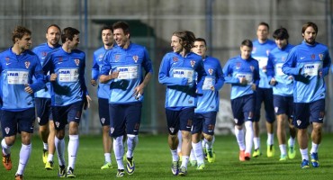 Počela 'akcija Island'