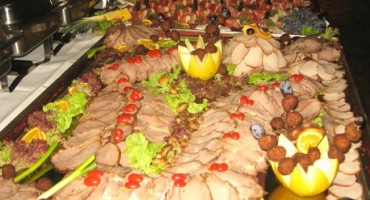 zdravlje, stres, blagdan, zdravlje tijekom blagdana, neumjerenosti u kolačima