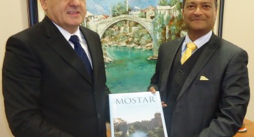 Ljubo Bešlić, Malay Mishr