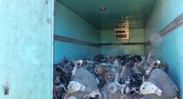 Grude: U furgonu pronađeno 38 automobilskih motora 