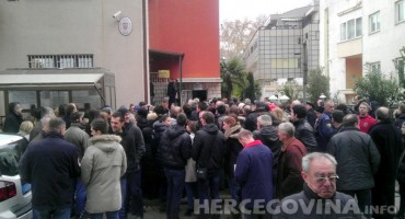 Referendum o braku: Velike gužve GK RH u Mostaru