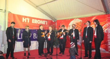 Klapa Hrvoje oduševila posjetitelje Zimskog grada