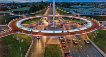 Biciklisti u Nizozemskoj iznad prometnih cesta!