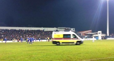 Grozne scene u Zadru na utakmici Zadar-Hajduk, golman teško ozlijeđen!