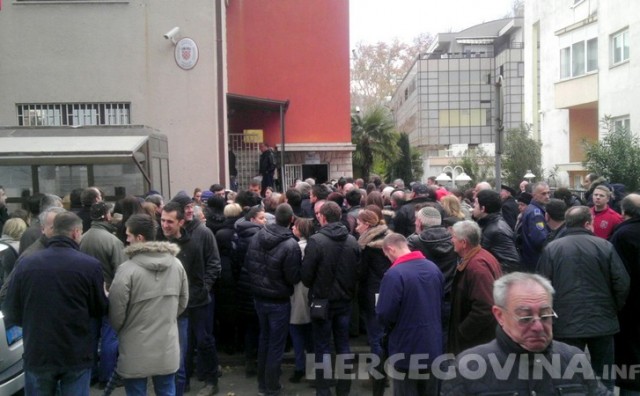 Referendum o braku: Velike gužve GK RH u Mostaru