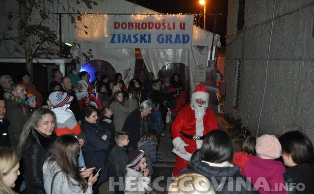 Zoster za doček Nove Godine u Coca Cola Zimskom Gradu Mostar 
