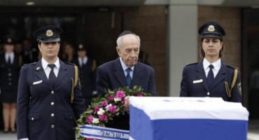 Izrael odaje počast Arielu Sharonu