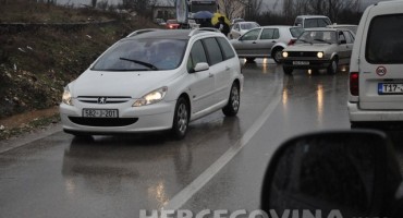 Prometna nesreća na cesti Mostar - Široki Brijeg