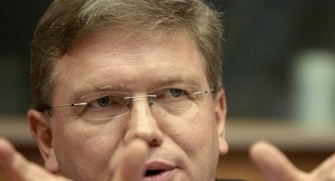 Fuele: Pronaći konsenzus o TV kanalu na hrvatskom jeziku