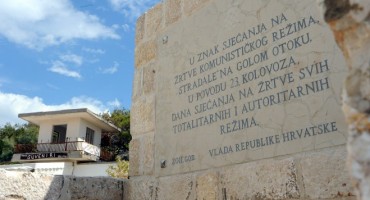 Popis UDBA-e: 16.101 zatočenik i zatočenica Golog otoka