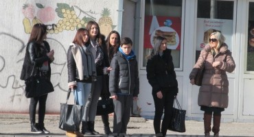 Mostar danas: Proljeće u siječnju