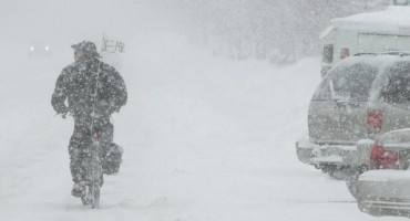 Stiže superoluja, past će 25 centimetra snijega, očekuje se kaos