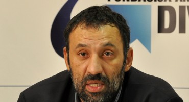  Vlade Divac