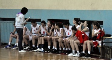 ŽKK Zrinjski 2010: Pobjeda juniorki, poraz predkadetkinja i kadetkinja