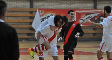 MNK Zrinjski slavio u gradskom derbiju