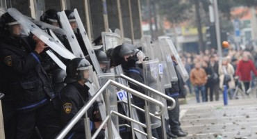 Mediji moraju predati snimke prosvjeda u Sarajevu