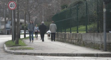 Razgovor dvojice tipičnih Mostaraca s prijevodom