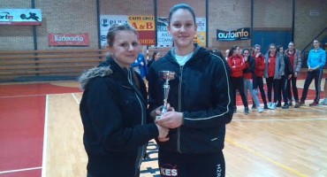 Anita Azinović: Uz podršku navijača možemo do titule