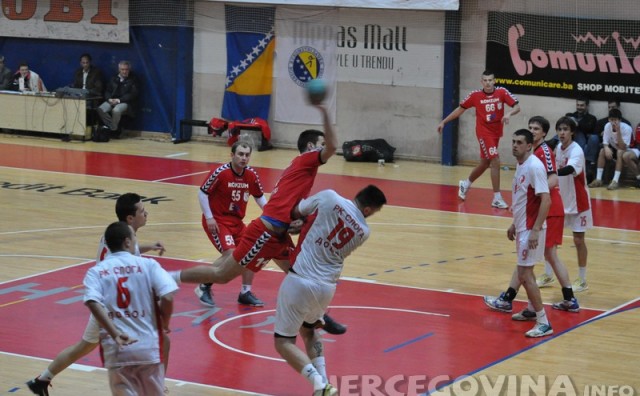 HMRK Zrinjski - RK Sloga 44:31