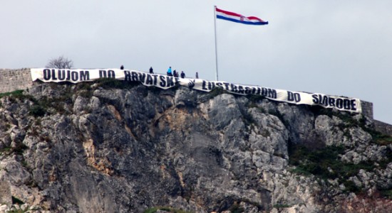 'Olujom do Hrvatske, lustracijom do slobode' 