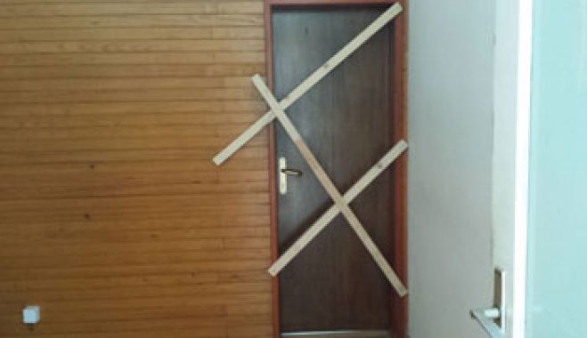 Branitelji jutros zakovali Ured obrane u Ljubuškom