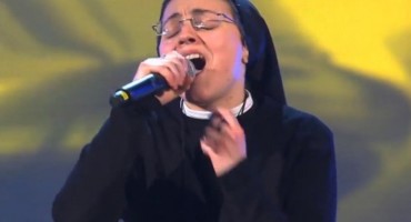 Časna sestra 'upala' u show i pomela s nogu gledatelje i žiri