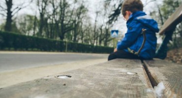 Djeca nudila seks za novac prolaznicima usred grada