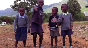 Simpatični ‘Happy’ stiže iz kenijskog sirotišta koje vode fra Miro Babić