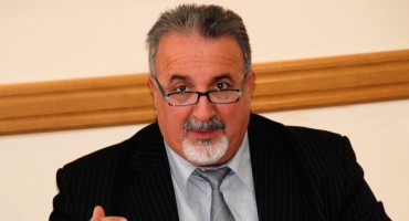 Ministar Hadžiomerović napadnut ispred Vlade HNŽ