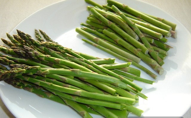 Šparoga je u svijetu poznata pod latinskim imenom Asparagus officinalis