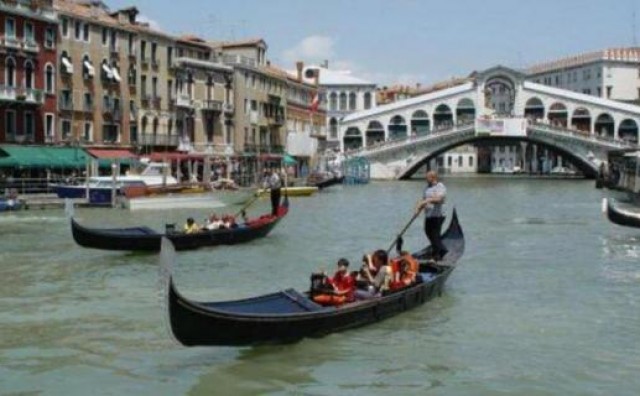 Totalno potonuće Venecije