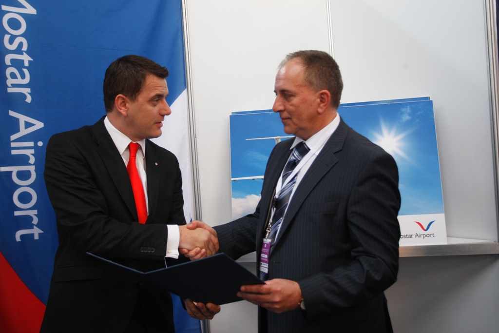 Mostarskom aerodromu uručen certifikat