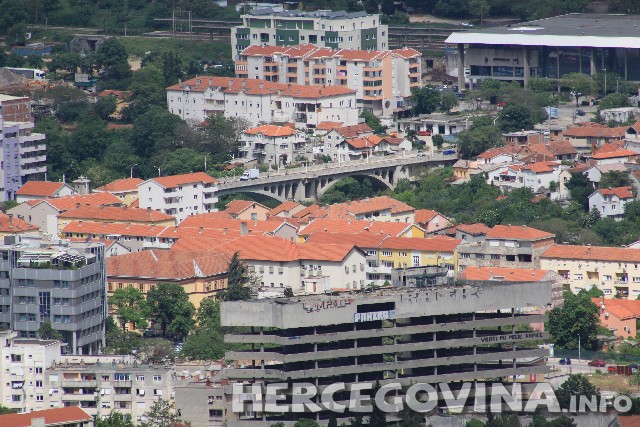 Mostar: Započelo uklanjanje nelegalnih objekata