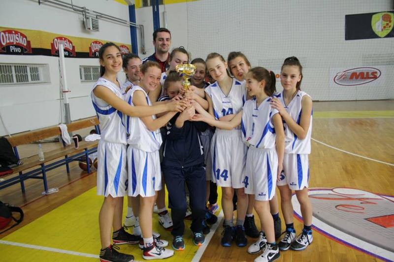 Predkadetkinje i kadetkinje ŽKK Livna prvakinje Herceg Bosne