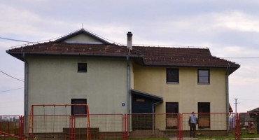 Udomljavaju djecu zbog novca, siluju ih i izgladnjuju