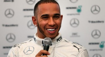 Pobjeda Hamiltona u Abu Dhabiju za kraj sezone