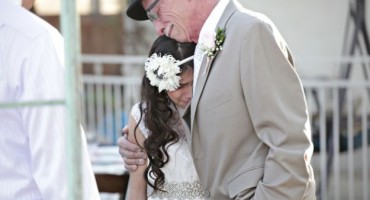 Vjenčanje koje je dirnulo svijet: Fotografkinja djevojčici i njezinom bolesnom ocu pružila nezaboravno iskustvo