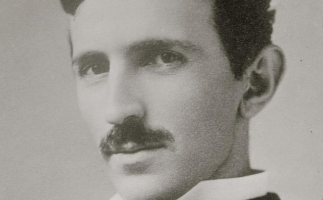 Hrvatski ili srpski Nikola Tesla?