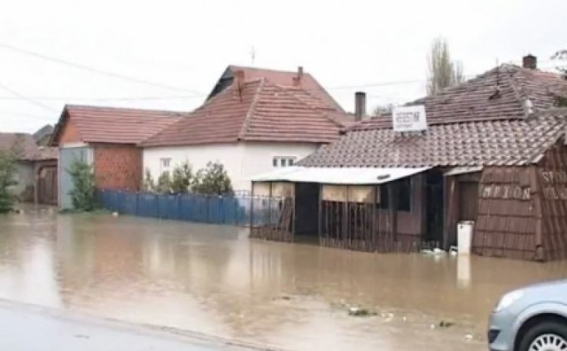 Srbija, poplave, MUP Srbije, zbog odrona i klizišta, milijunske štete, utapanje, majka, djeca, poplave, BIH, Čitluk, poplave, pomoć, poplave, pomoć, Srbija, Aleksandar Vučić, poplave, nestanak, poplave, maglaj