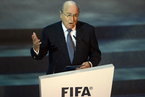 Sepp Blatter je preživio!
