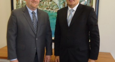 tamir waser, Ljubo Bešlić