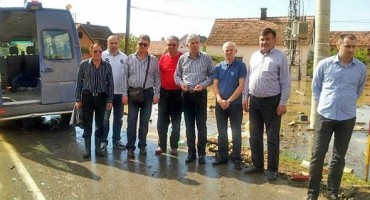 Dragan Čović i premijeri HNŽ-a ŽZH-a i HBŽ-a obišli poplavljenu Posavinu