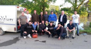 Hrabri momci velikog srca iz Mostara  pritekli u pomoć Bosanskom Šamcu
