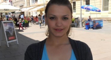 Volonterka vratila 2.500 eura koje je slučajno našla u humanitarnoj pomoći 