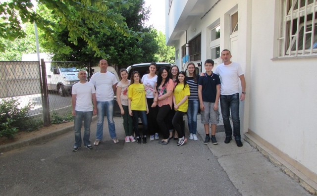 Udruga maloljetnih dragovoljaca Domovinskog rata HZHB i Treća osnovna škola Mostar u zajedničkoj humanitarnoj akciji
