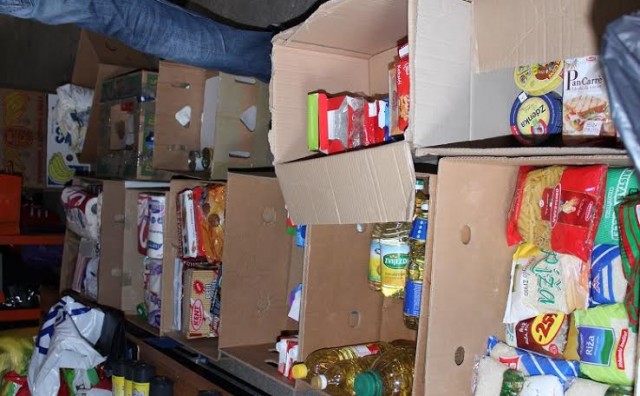 Mostar: Brat i sestra novcem dobivenim od krizme kupili pakete za stradale od poplava