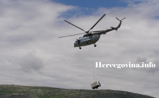 Helikopter HRZ U Zracnoj luci Mostar