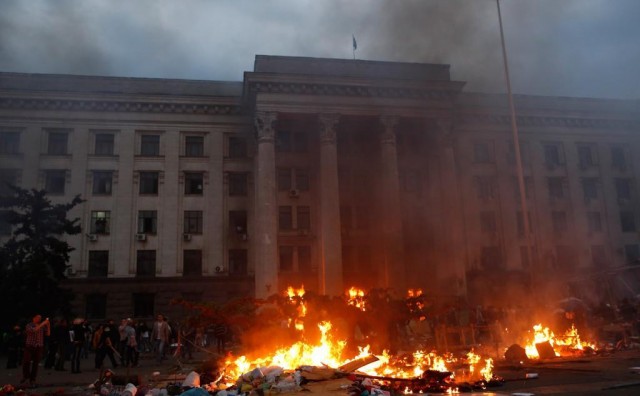 Ukrajina: U Odesi 38 mrtvih u požaru nakon sukoba